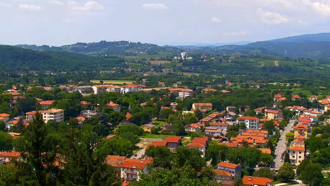 Nova Gorica y Gorizia: Impresionantes Vistas desde el Monasterio Franciscano de Kostanjevica