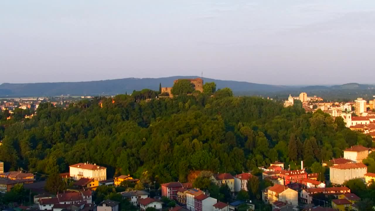 Nova Gorica et Gorizia : Vue Imprenable depuis le Monastère Franciscain de Kostanjevica