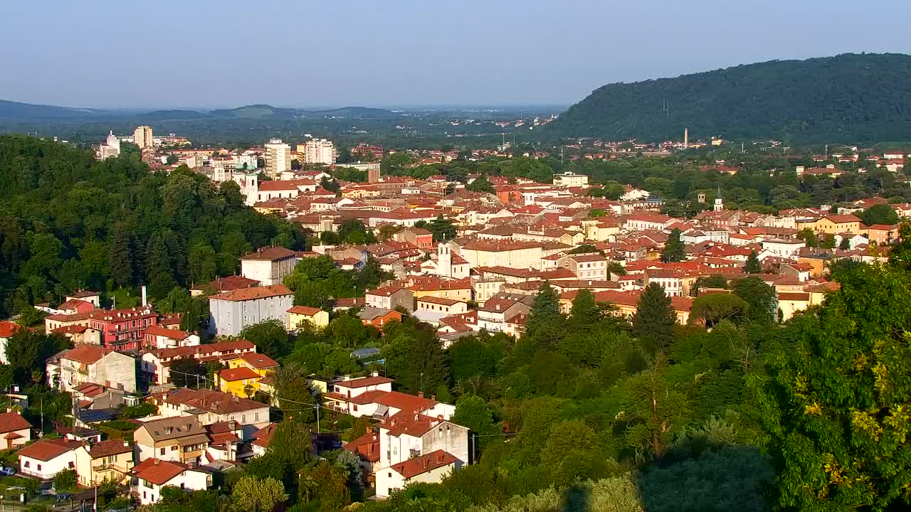 Nova Gorica und Görz: Atemberaubende Aussicht vom Franziskanerkloster Kostanjevica