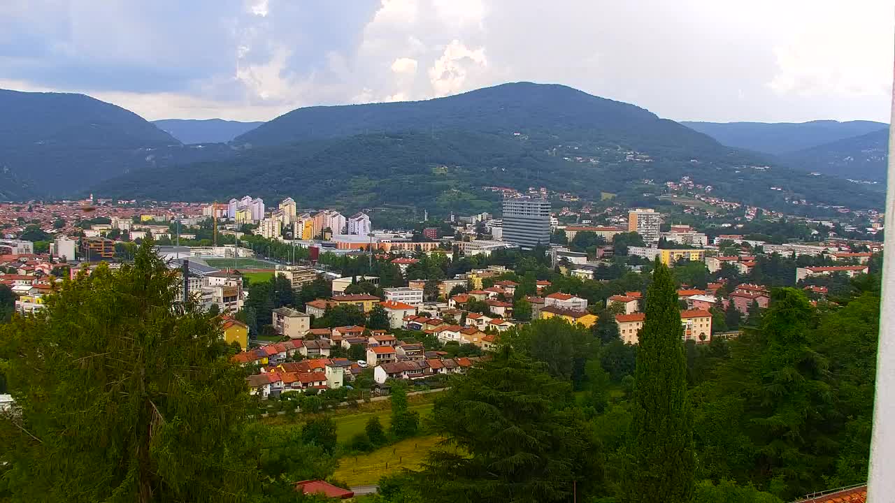 Nova Gorica und Görz: Atemberaubende Aussicht vom Franziskanerkloster Kostanjevica