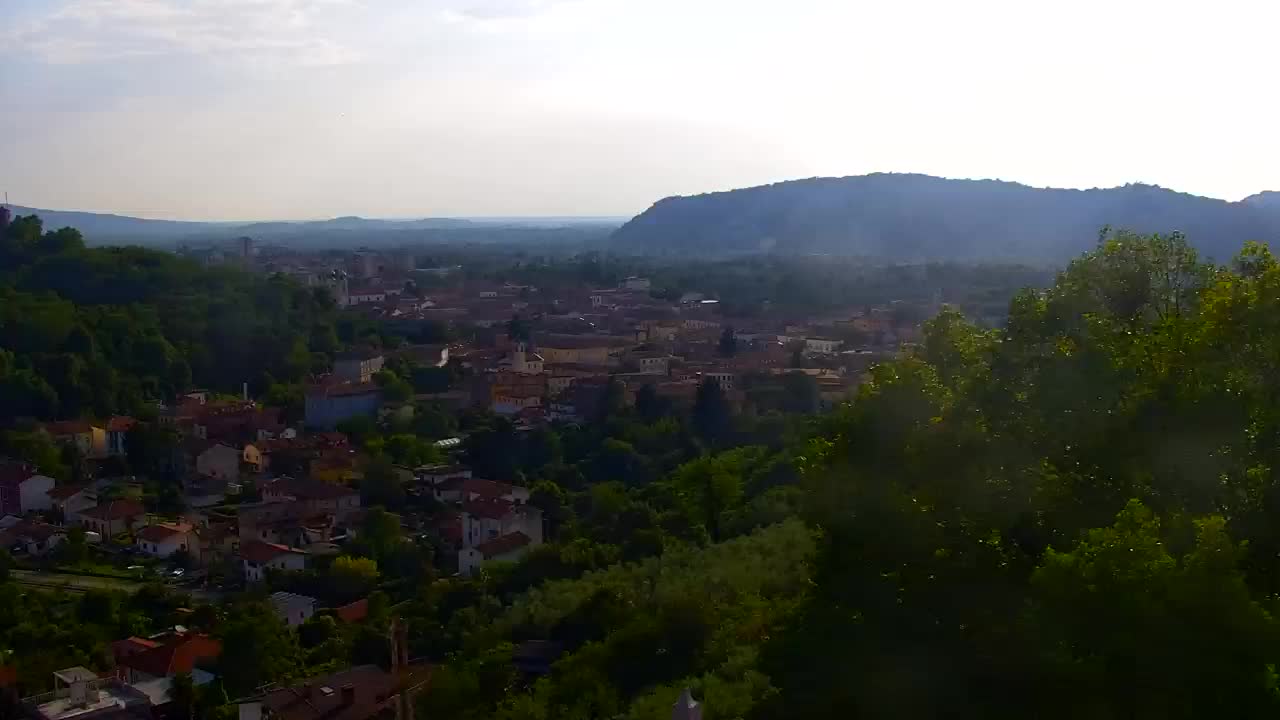 Nova Gorica und Görz: Atemberaubende Aussicht vom Franziskanerkloster Kostanjevica