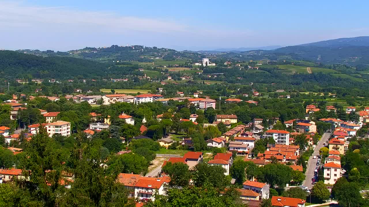 Nova Gorica y Gorizia: Impresionantes Vistas desde el Monasterio Franciscano de Kostanjevica