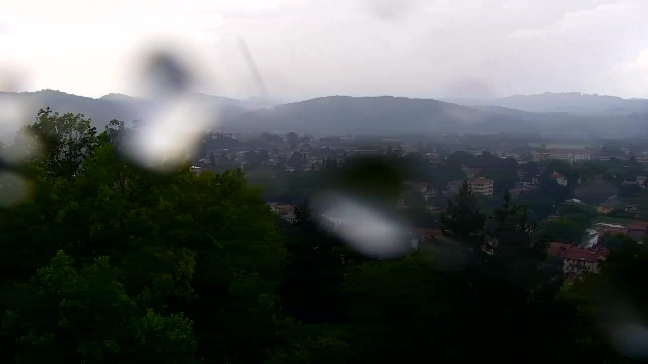 Nova Gorica y Gorizia: Impresionantes Vistas desde el Monasterio Franciscano de Kostanjevica
