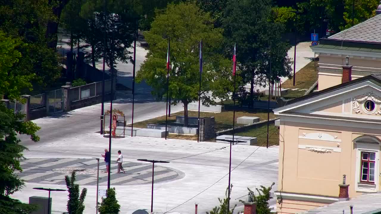 Nova Gorica i Gorica: Prekrasan Pogled iz Franjevačkog Samostana Kostanjevica