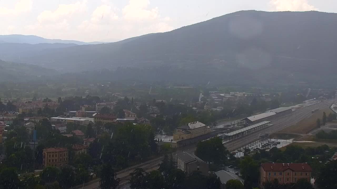 Nova Gorica e Gorizia: Panorama Mozzafiato dal Convento Francescano di Castagnevizza