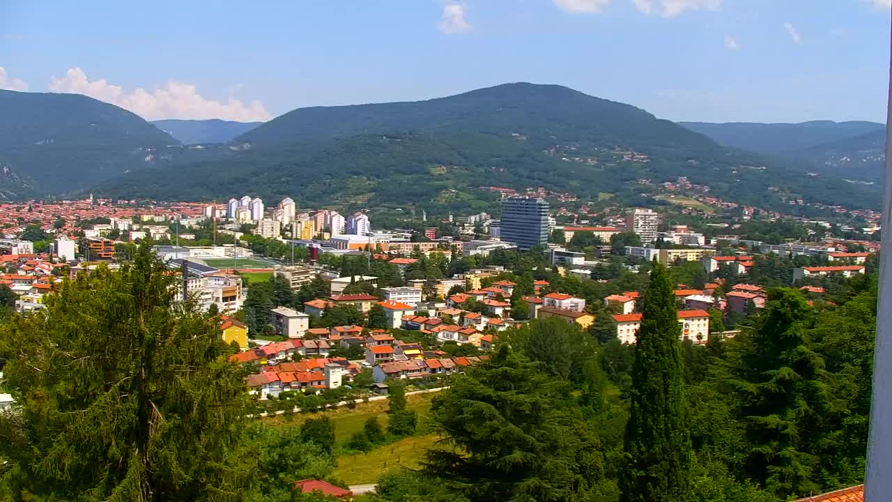 Nova Gorica y Gorizia: Impresionantes Vistas desde el Monasterio Franciscano de Kostanjevica