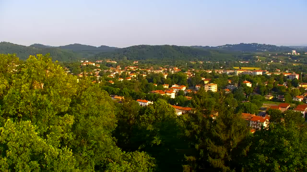 Nova Gorica y Gorizia: Impresionantes Vistas desde el Monasterio Franciscano de Kostanjevica