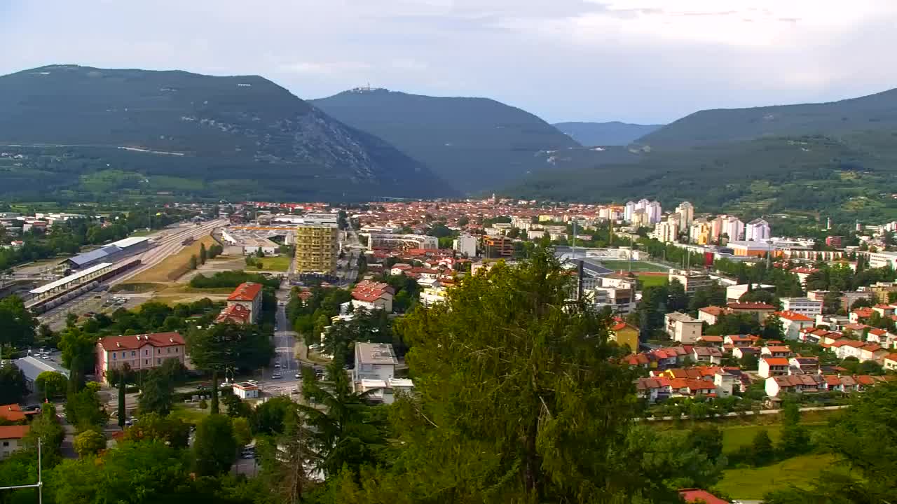 Nova Gorica y Gorizia: Impresionantes Vistas desde el Monasterio Franciscano de Kostanjevica