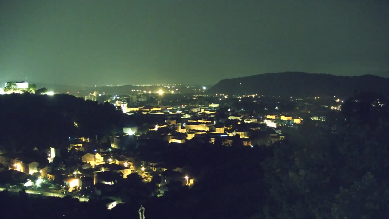 Nova Gorica e Gorizia: Panorama Mozzafiato dal Convento Francescano di Castagnevizza