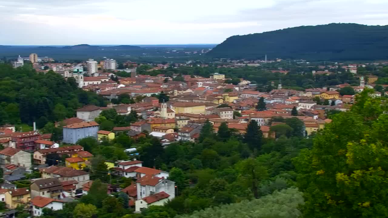Nova Gorica und Görz: Atemberaubende Aussicht vom Franziskanerkloster Kostanjevica