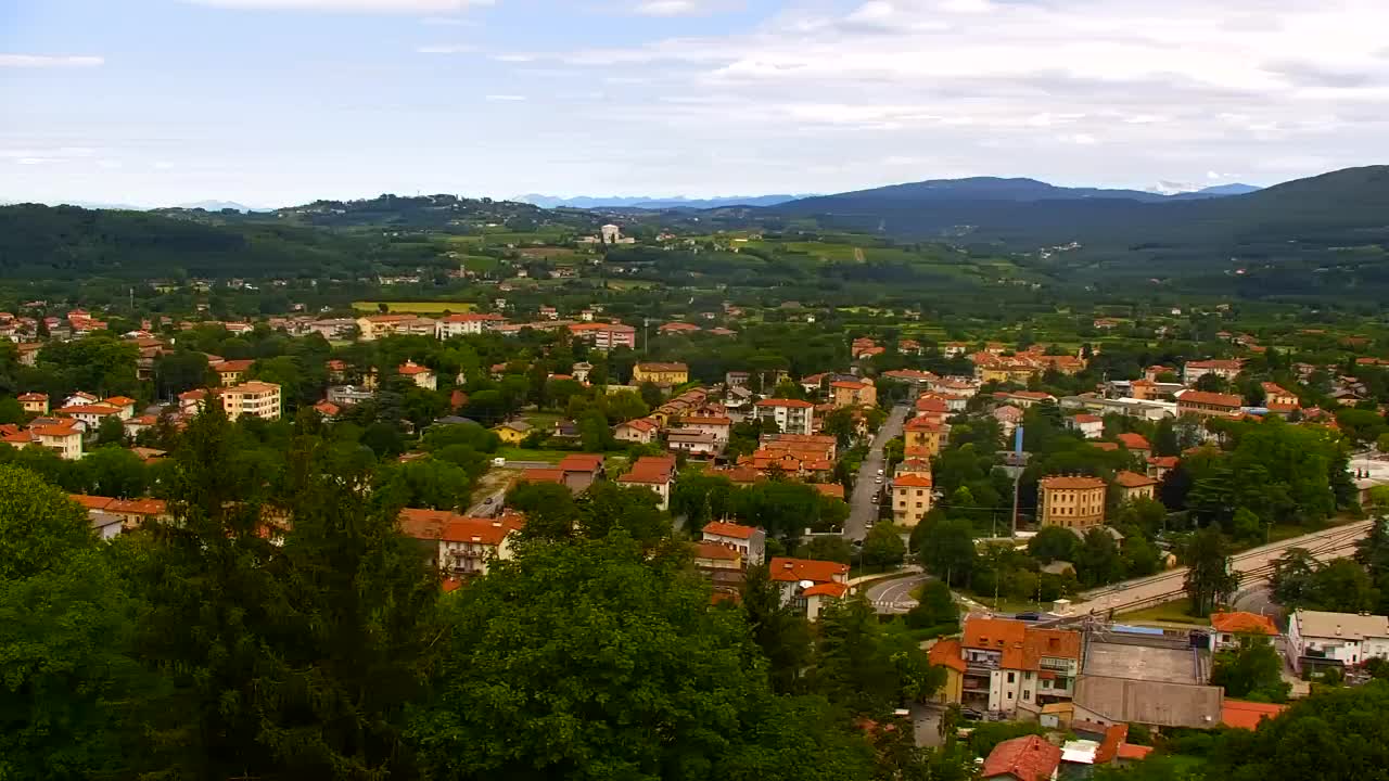 Nova Gorica in Gorica: Čudovit Razgled iz Frančiškanskega Samostana Kostanjevica