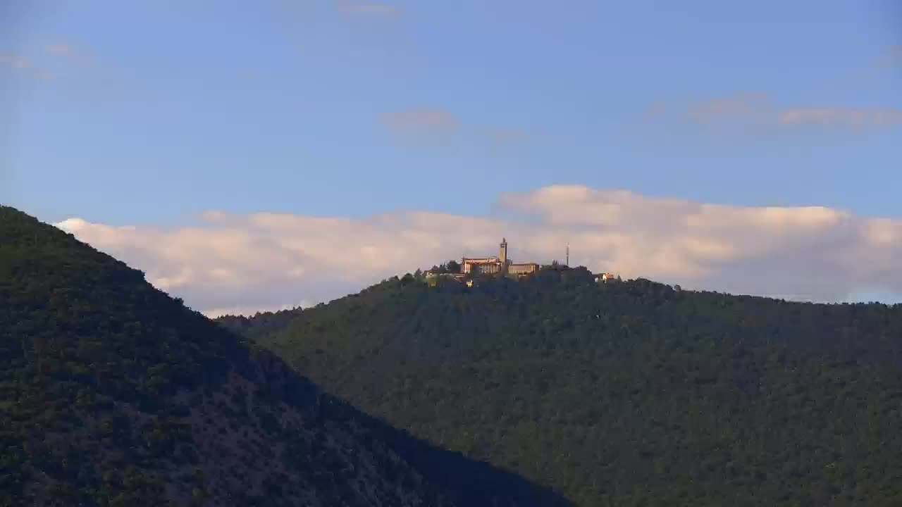 Nova Gorica e Gorizia: Panorama Mozzafiato dal Convento Francescano di Castagnevizza