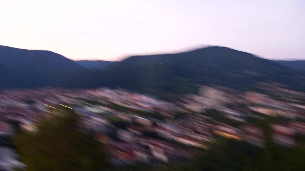 Nova Gorica i Gorica: Prekrasan Pogled iz Franjevačkog Samostana Kostanjevica