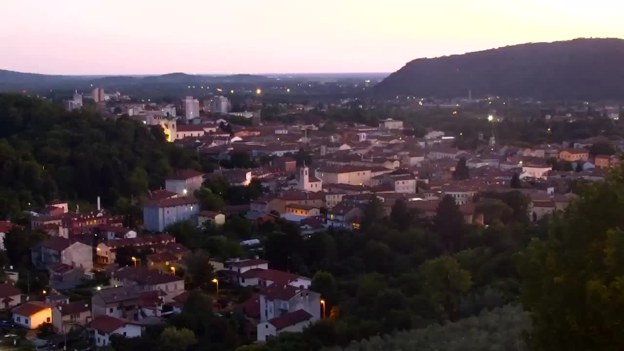 Nova Gorica et Gorizia : Vue Imprenable depuis le Monastère Franciscain de Kostanjevica