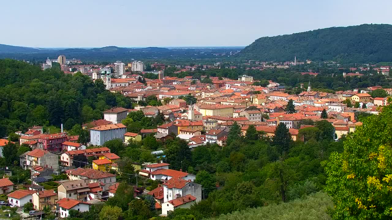 Nova Gorica e Gorizia: Panorama Mozzafiato dal Convento Francescano di Castagnevizza