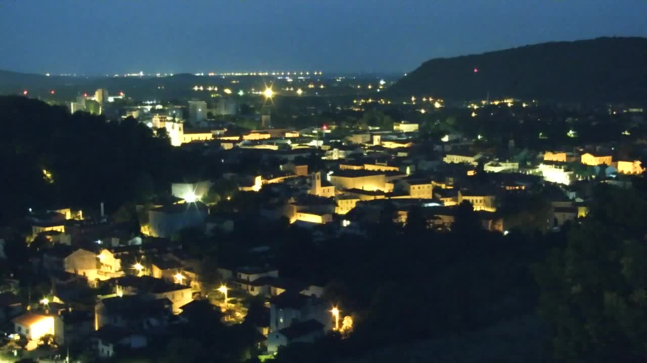 Nova Gorica e Gorizia: Panorama Mozzafiato dal Convento Francescano di Castagnevizza