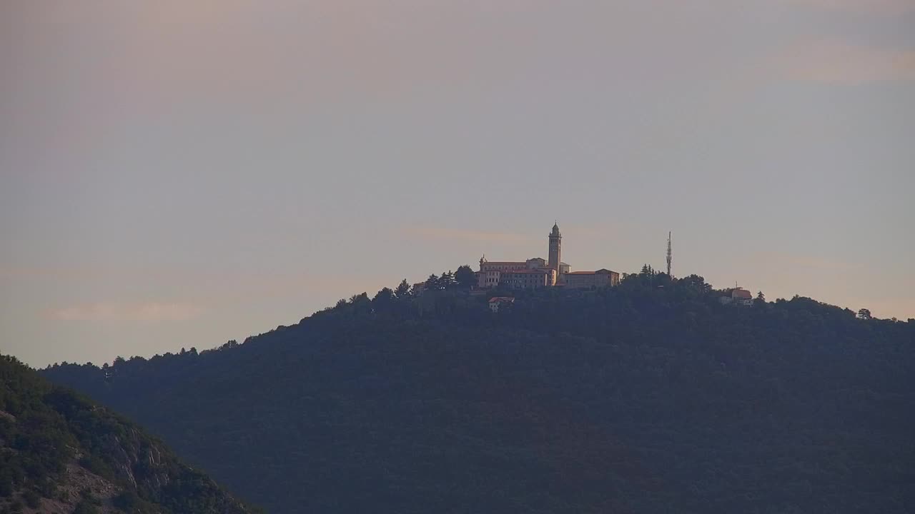Nova Gorica und Görz: Atemberaubende Aussicht vom Franziskanerkloster Kostanjevica