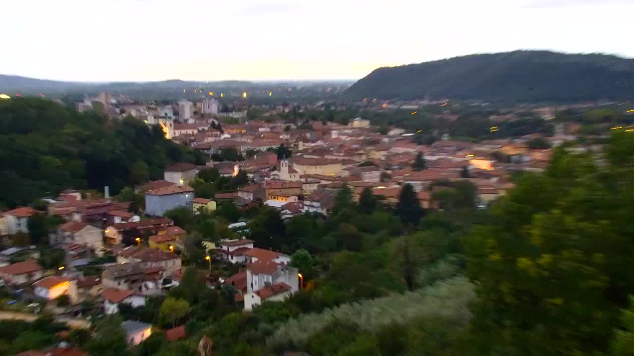 Nova Gorica und Görz: Atemberaubende Aussicht vom Franziskanerkloster Kostanjevica
