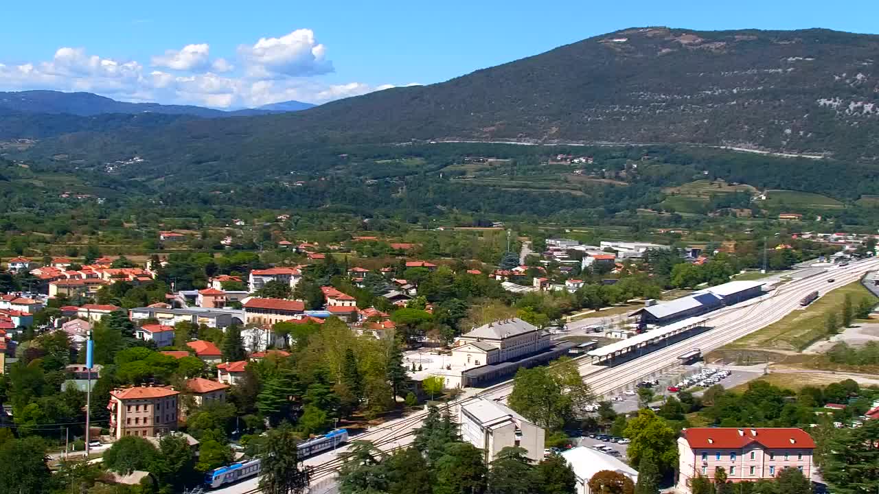Nova Gorica e Gorizia: Panorama Mozzafiato dal Convento Francescano di Castagnevizza