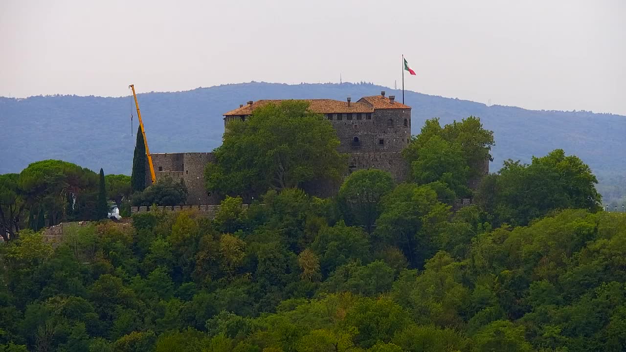 Nova Gorica und Görz: Atemberaubende Aussicht vom Franziskanerkloster Kostanjevica