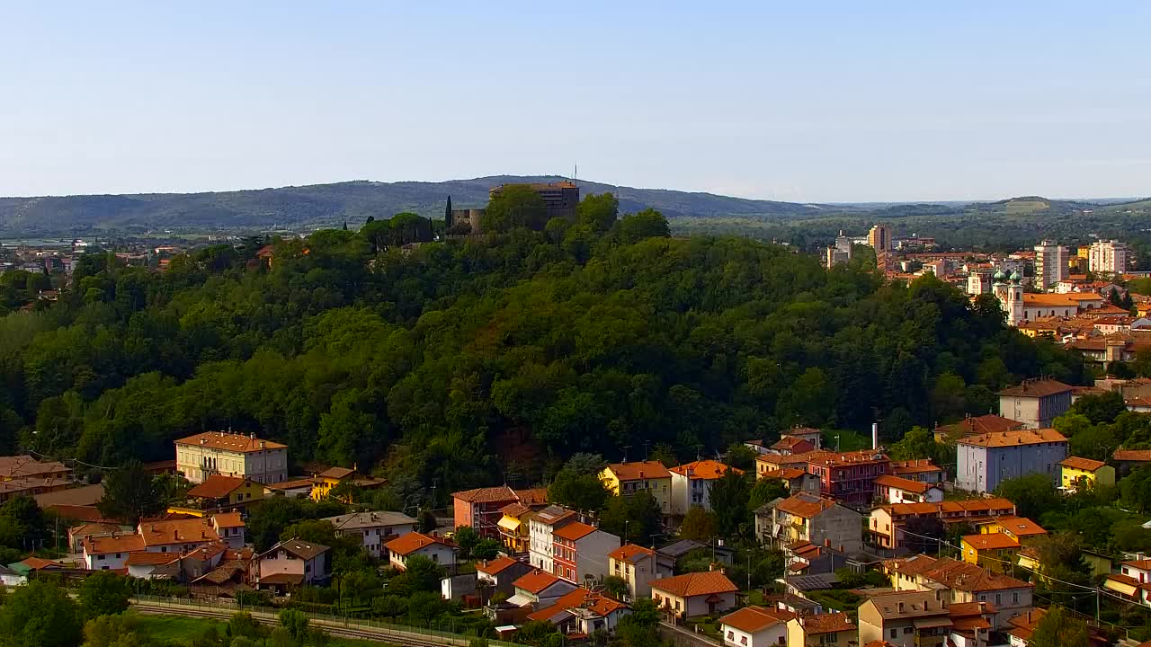 Nova Gorica und Görz: Atemberaubende Aussicht vom Franziskanerkloster Kostanjevica