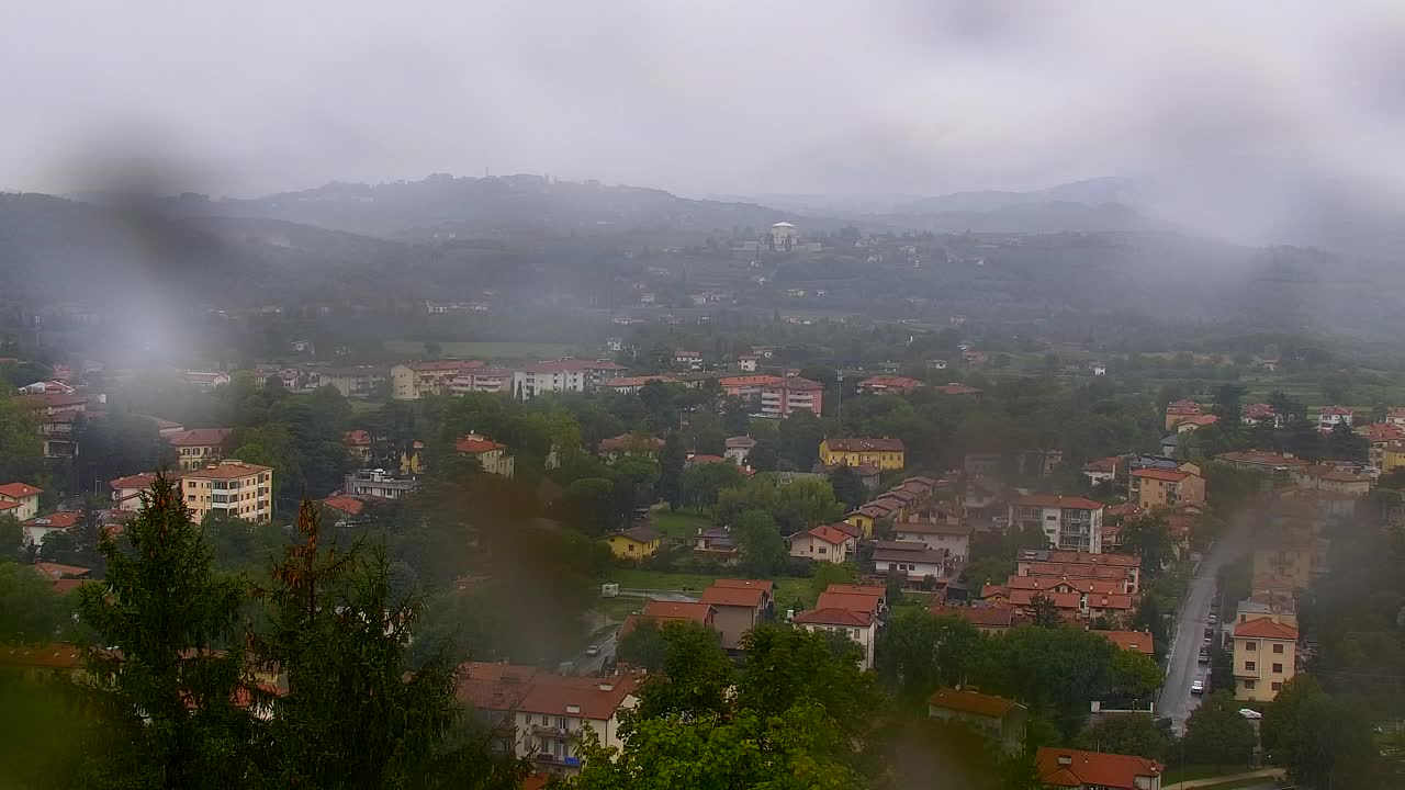 Nova Gorica und Görz: Atemberaubende Aussicht vom Franziskanerkloster Kostanjevica