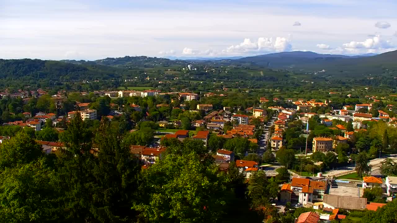 Nova Gorica und Görz: Atemberaubende Aussicht vom Franziskanerkloster Kostanjevica