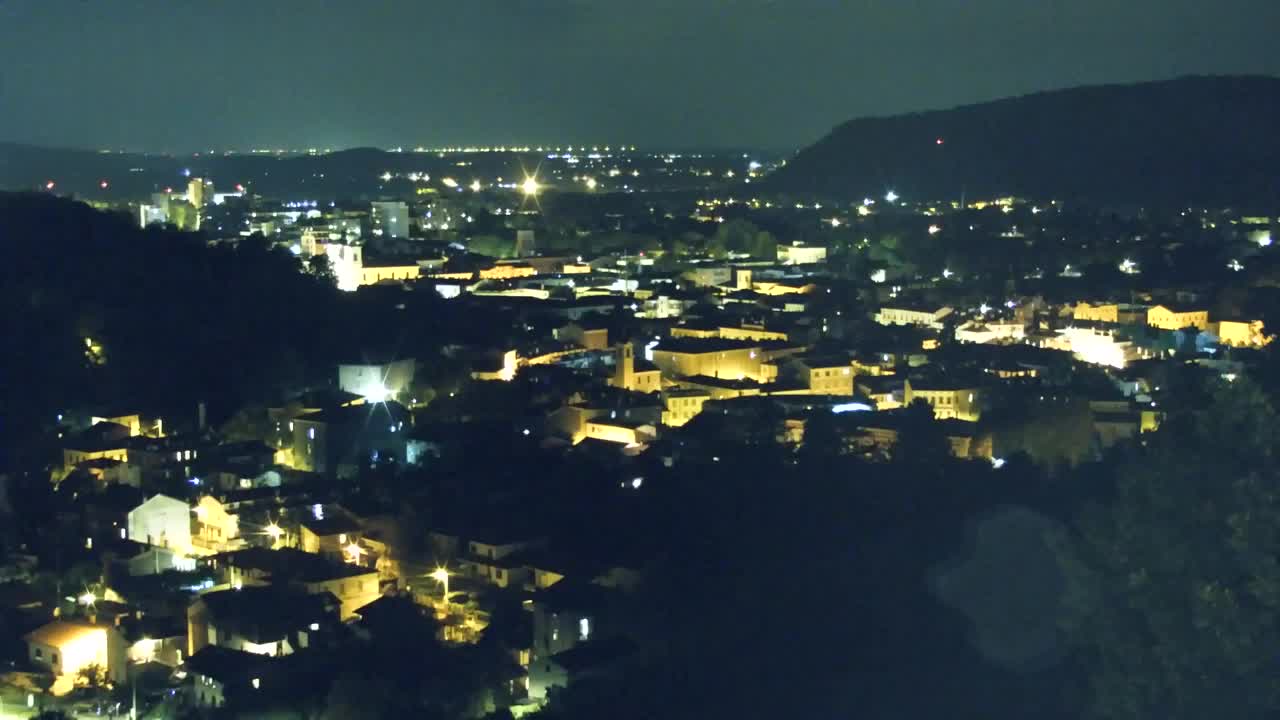 Nova Gorica e Gorizia: Panorama Mozzafiato dal Convento Francescano di Castagnevizza