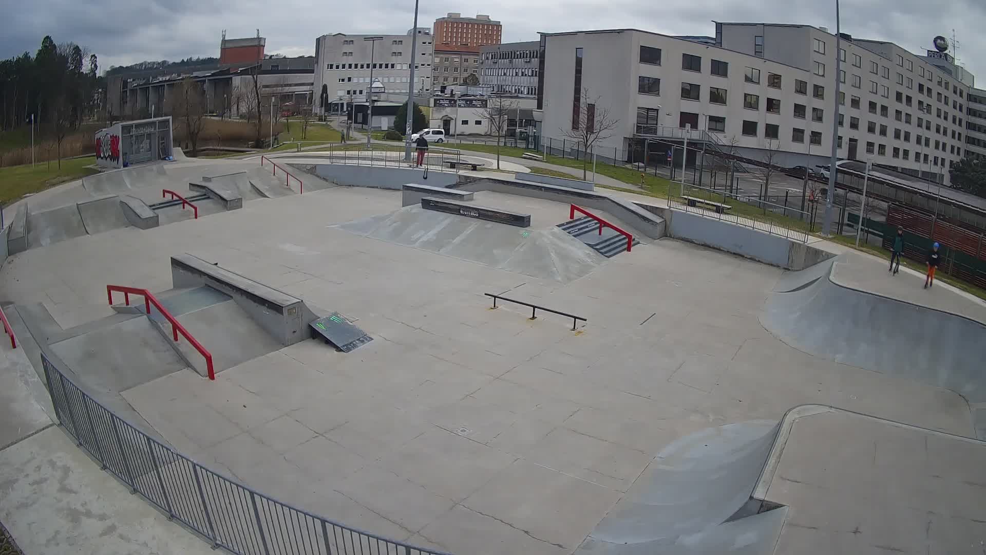 Skate park Nova Gorica spletna kamera