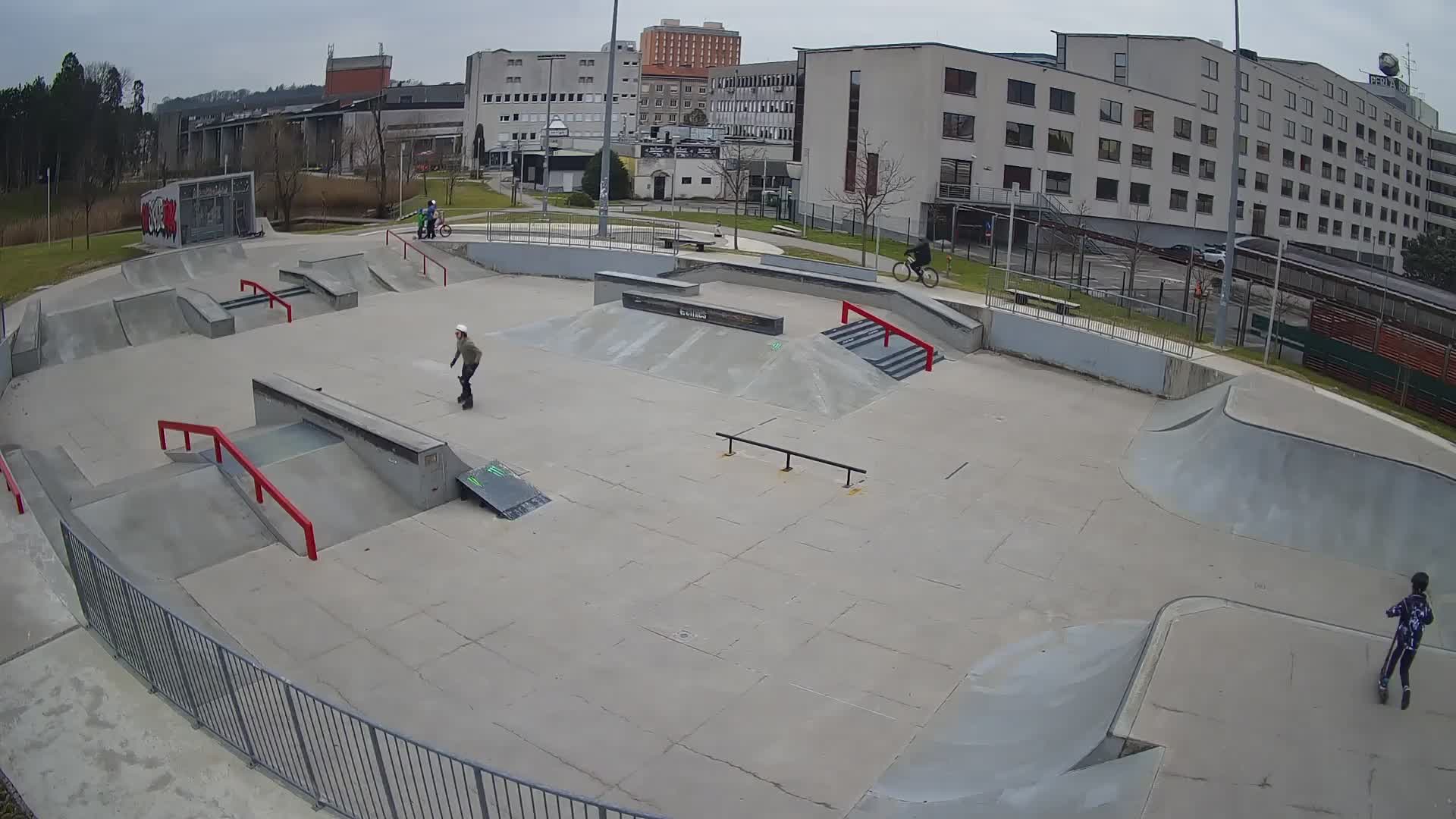 Web kamera Skate park Nova Gorica – Slovenia