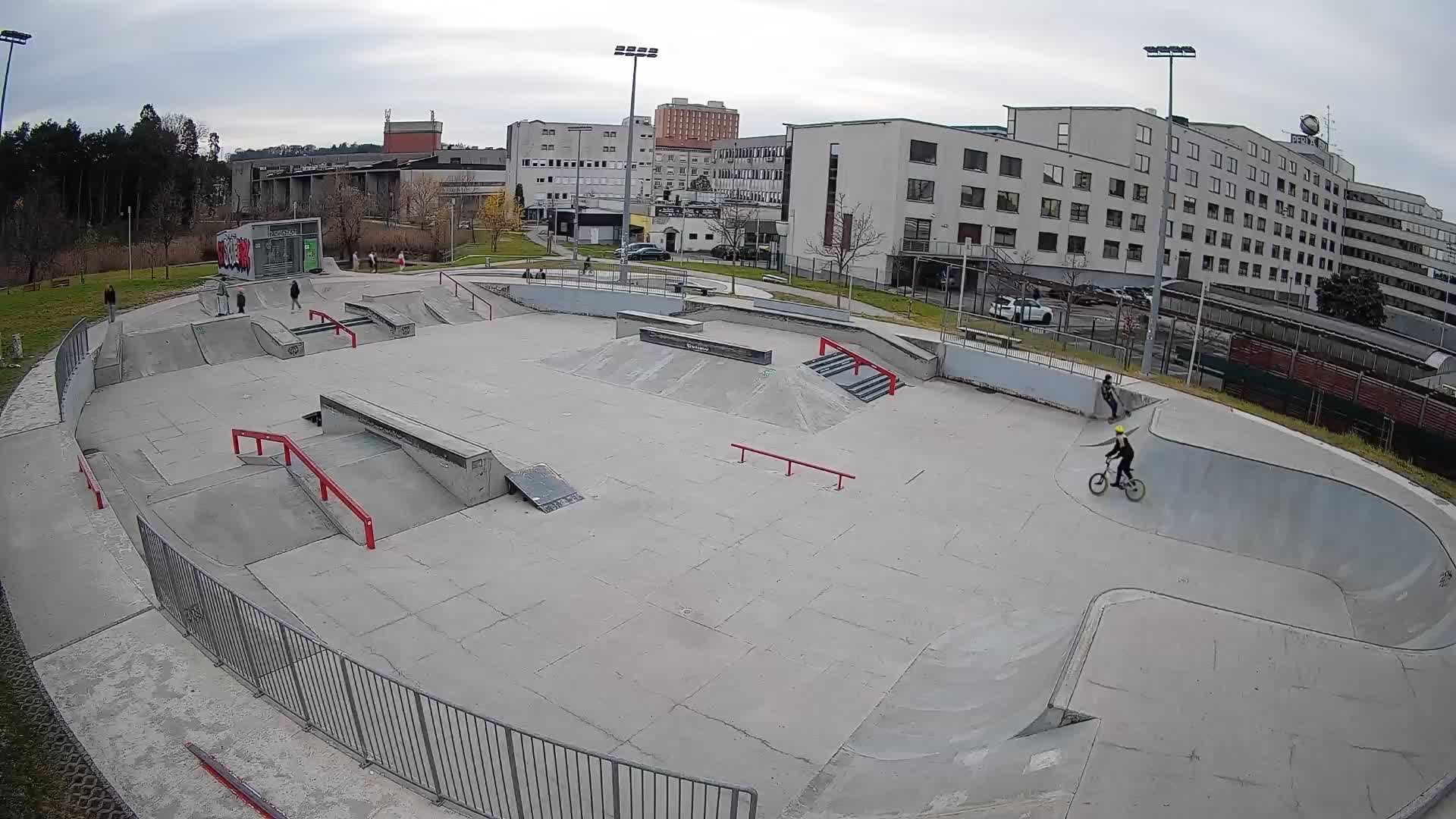 Skate park Nova Gorica web kamera