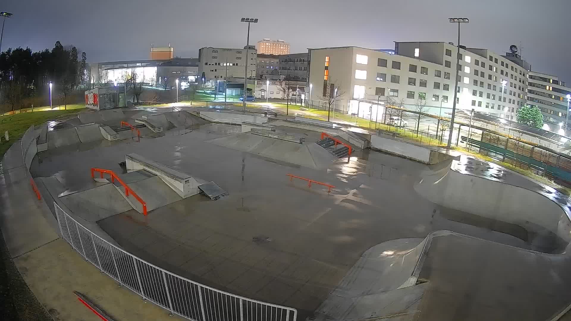 Skate park Nova Gorica web kamera