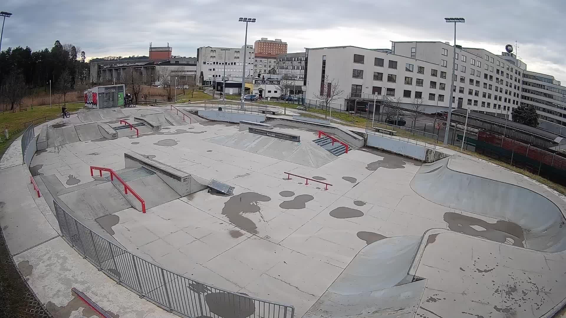 Skate park Nova Gorica webcam – Slovenia
