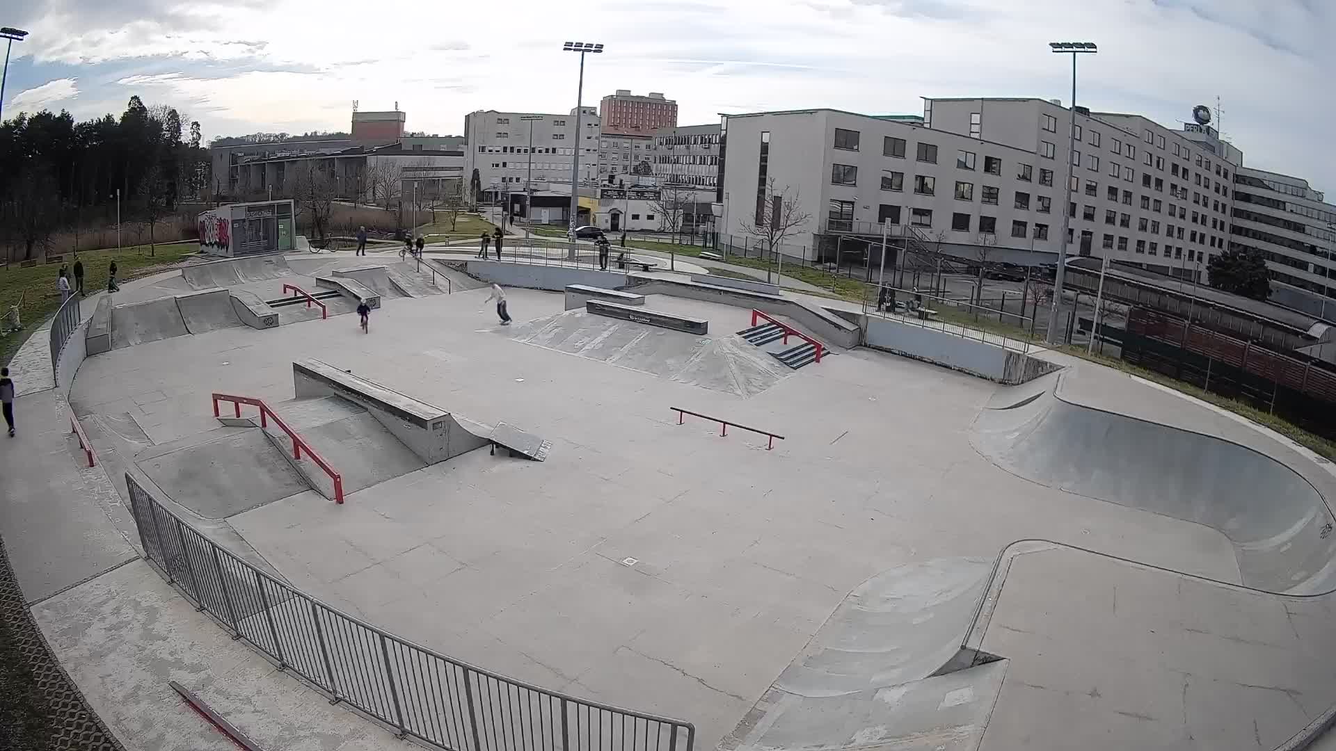 Skate park Nova Gorica live webcam Slovenie