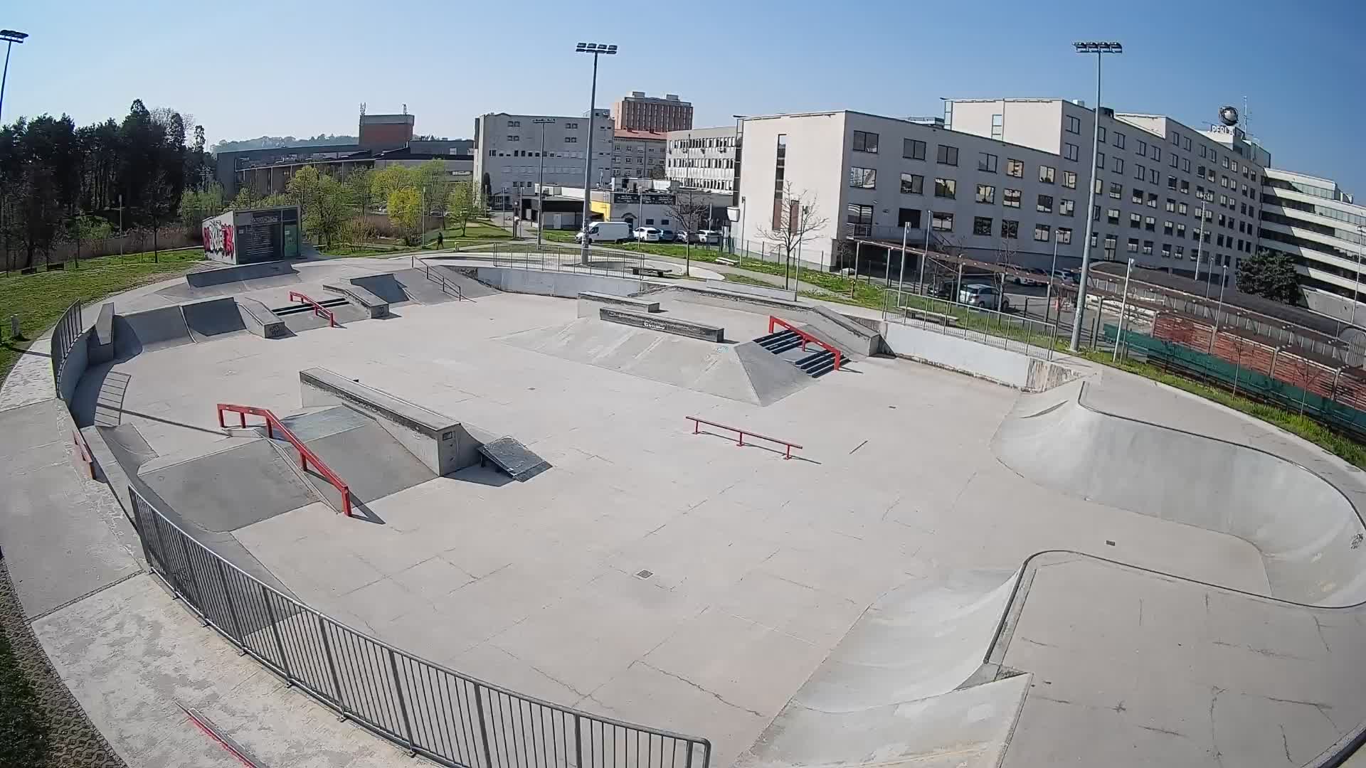 Skate park Nova Gorica spletna kamera
