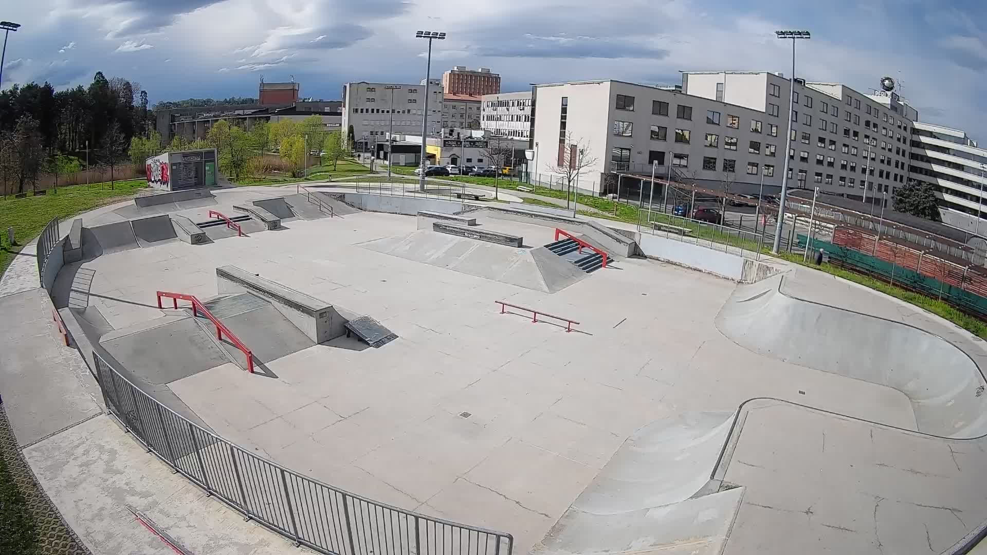 Skate park Nova Gorica spletna kamera