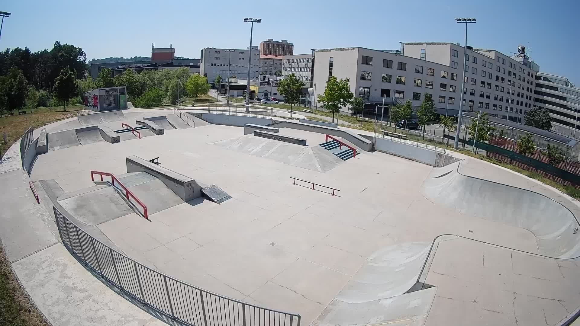 Skate park Nova Gorica spletna kamera