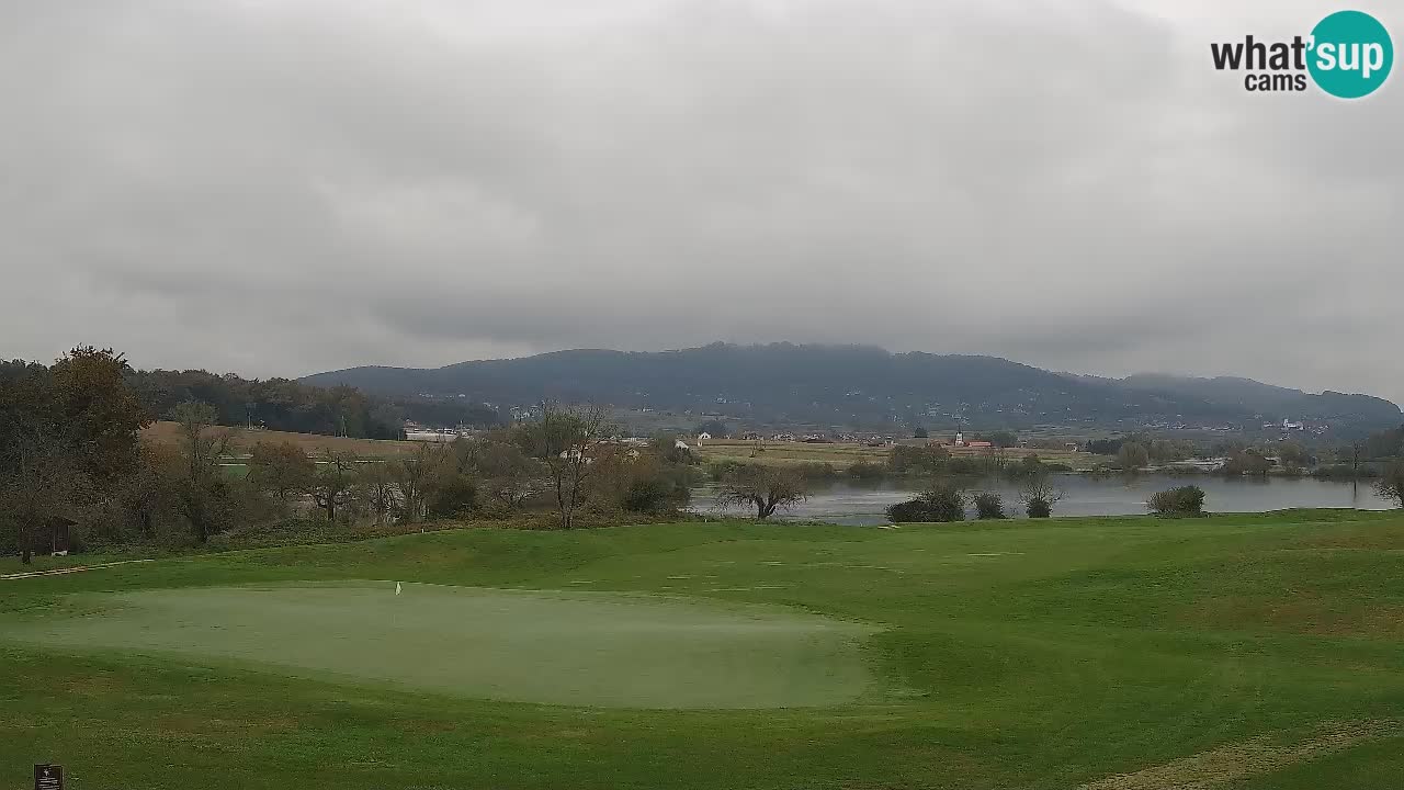 Spletne kamera  Golf Grad Otočec – Terme Krka