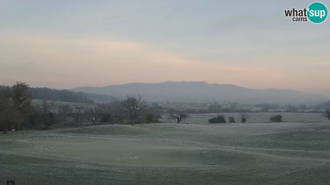 Spletne kamera  Golf Grad Otočec – Terme Krka