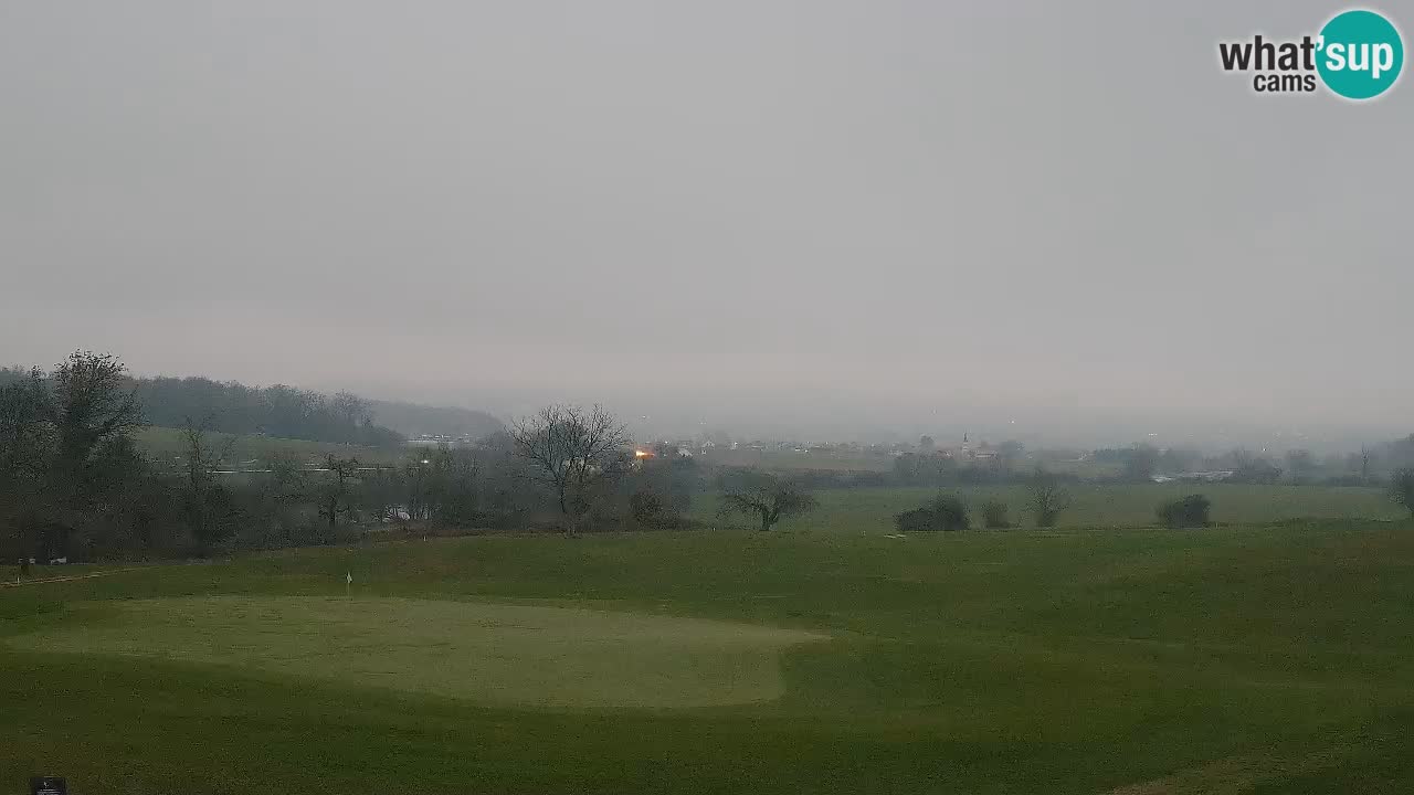 Spletne kamera  Golf Grad Otočec – Terme Krka