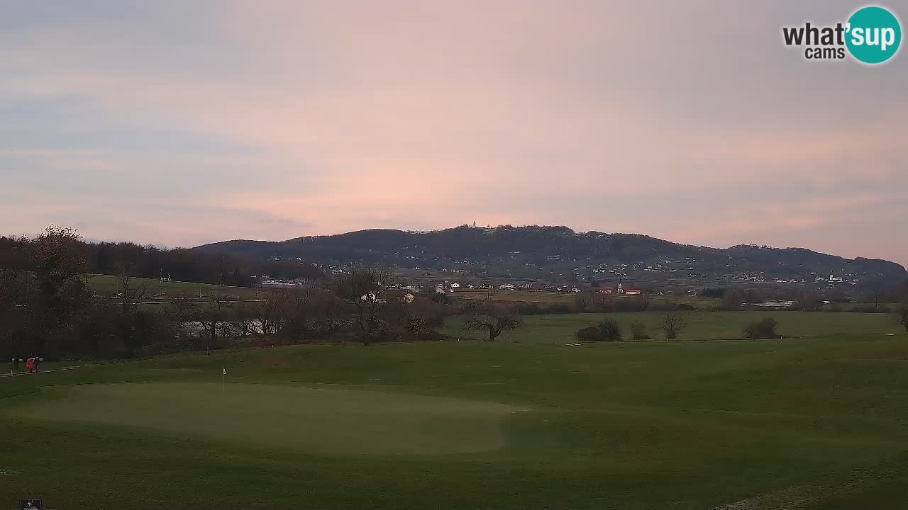 Spletne kamera  Golf Grad Otočec – Terme Krka