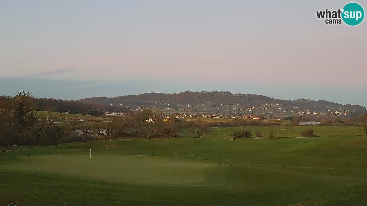 Spletne kamera  Golf Grad Otočec – Terme Krka