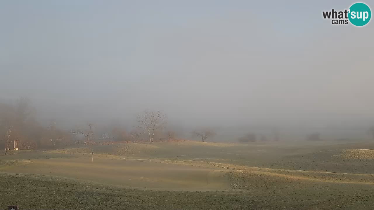 Spletne kamera  Golf Grad Otočec – Terme Krka