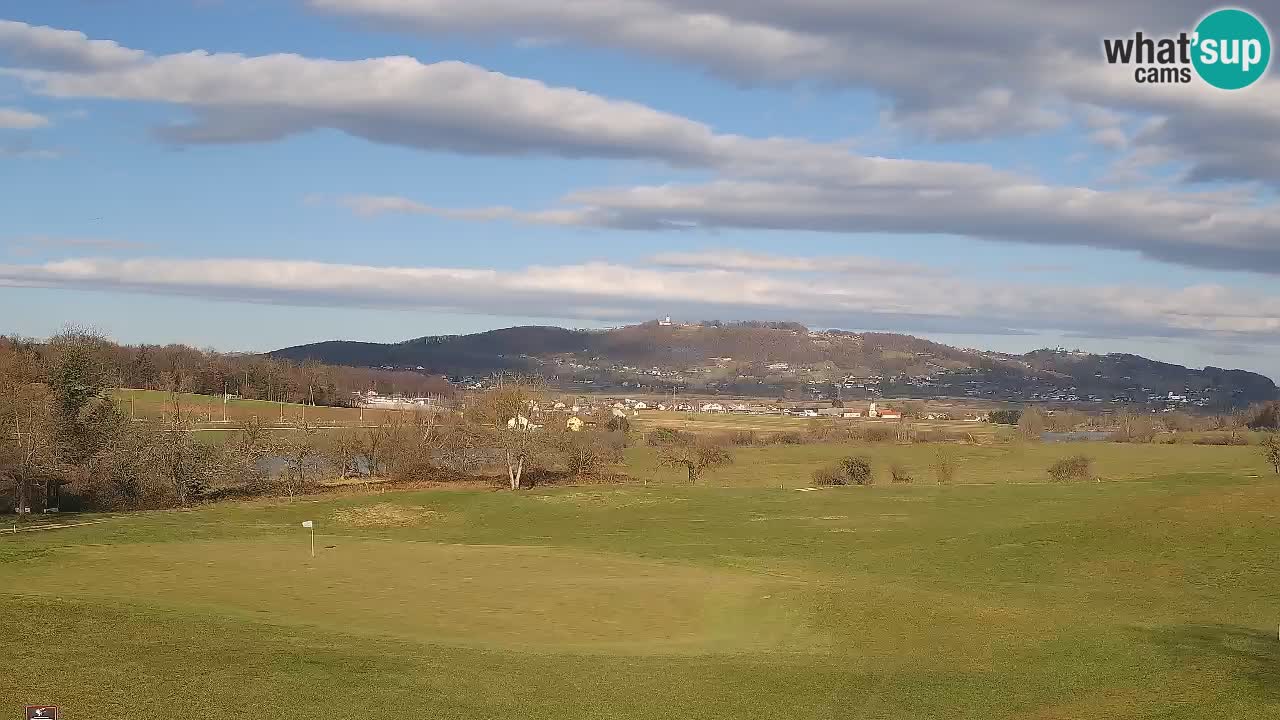 Doživite predivne poglede na Golf Grad Otočec uz web kameru – Terme Krka