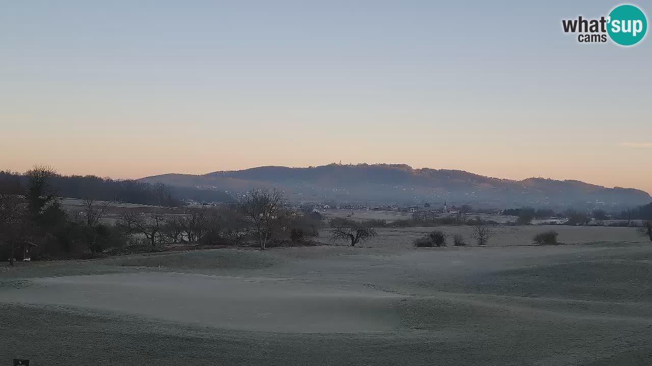 Spletne kamera  Golf Grad Otočec – Terme Krka