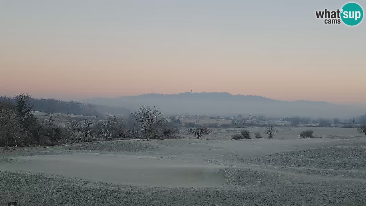 Spletne kamera  Golf Grad Otočec – Terme Krka