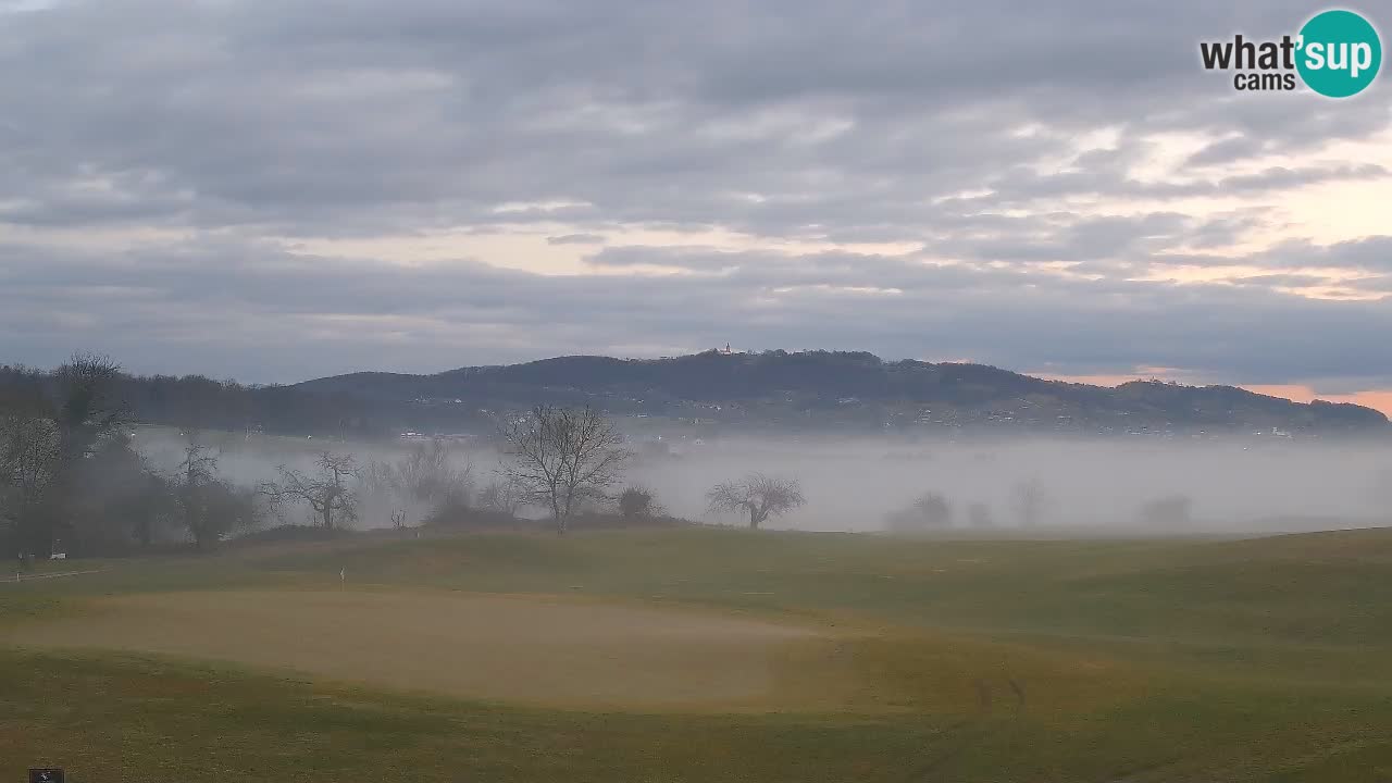 Spletne kamera  Golf Grad Otočec – Terme Krka