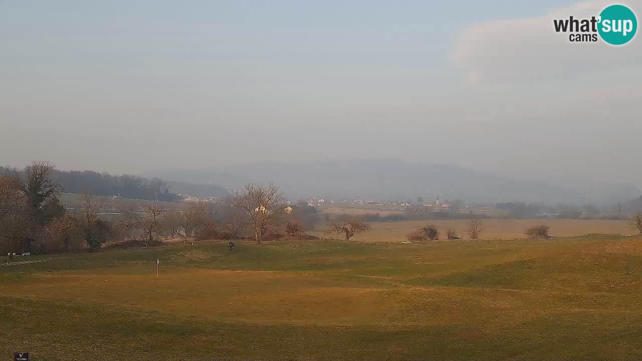 Spletne kamera  Golf Grad Otočec – Terme Krka