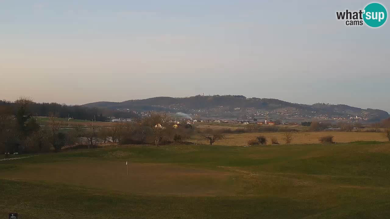 Spletne kamera  Golf Grad Otočec – Terme Krka