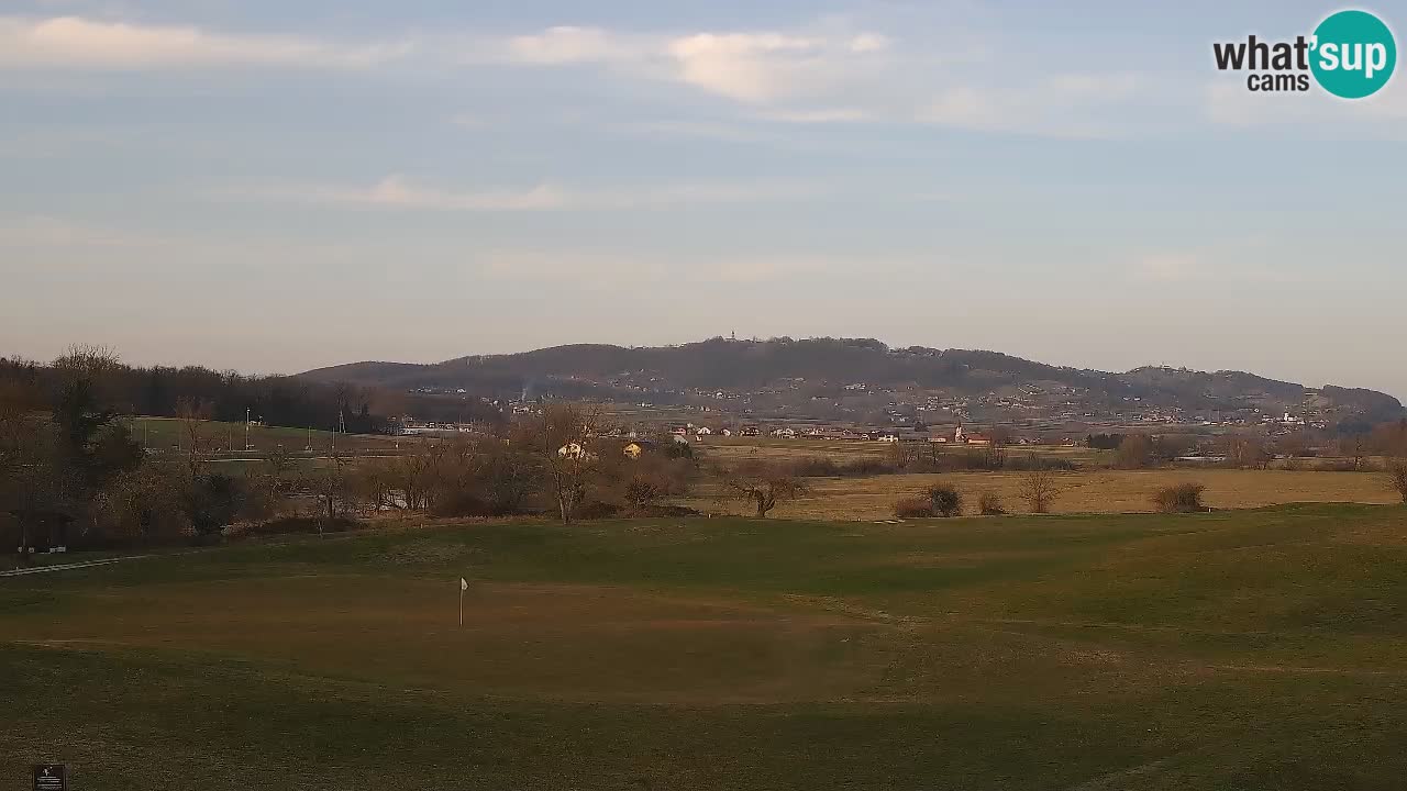 Spletne kamera  Golf Grad Otočec – Terme Krka